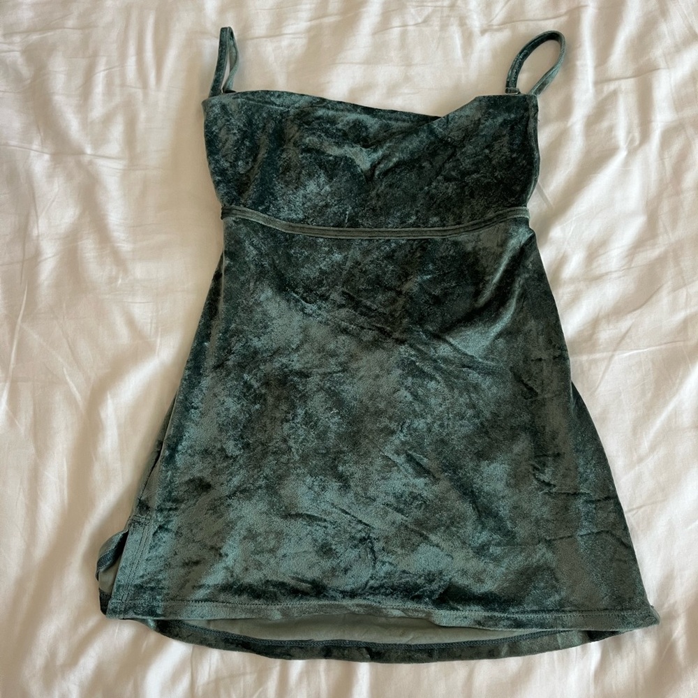 NWT Free people intimately green crushed velvet low back top